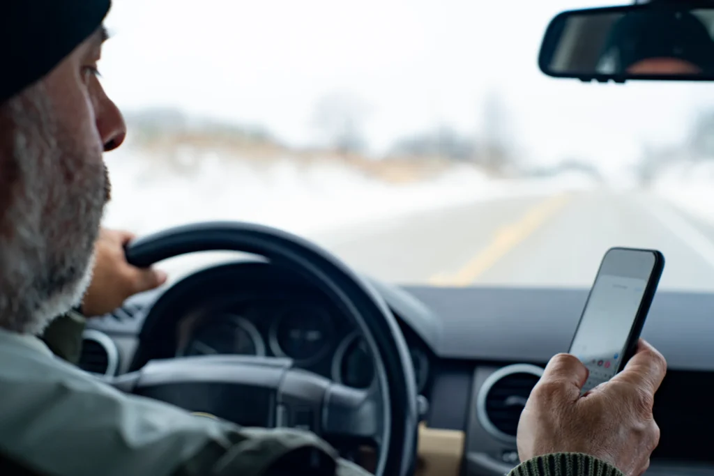 Is Texting & Driving Primary Offense In West Palm Beach, FL? Is Texting & Driving Primary Offense In West Palm Beach, FL?